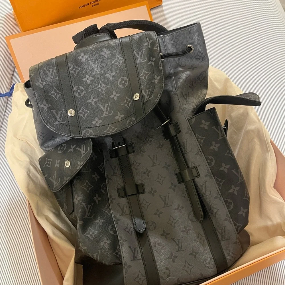 Louis Vuitton Christopher MM Monogram Eclipse Backpack - Picture 8 of 13